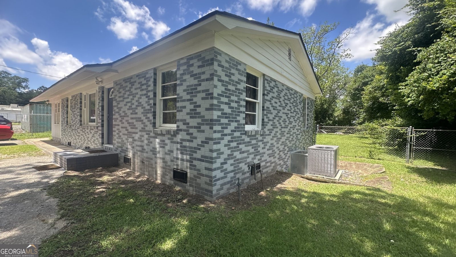 505 Bradley Street Perry - 2