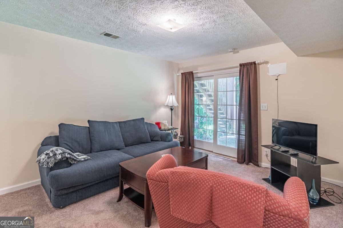 2325 Sailor Lane Suwanee - 25