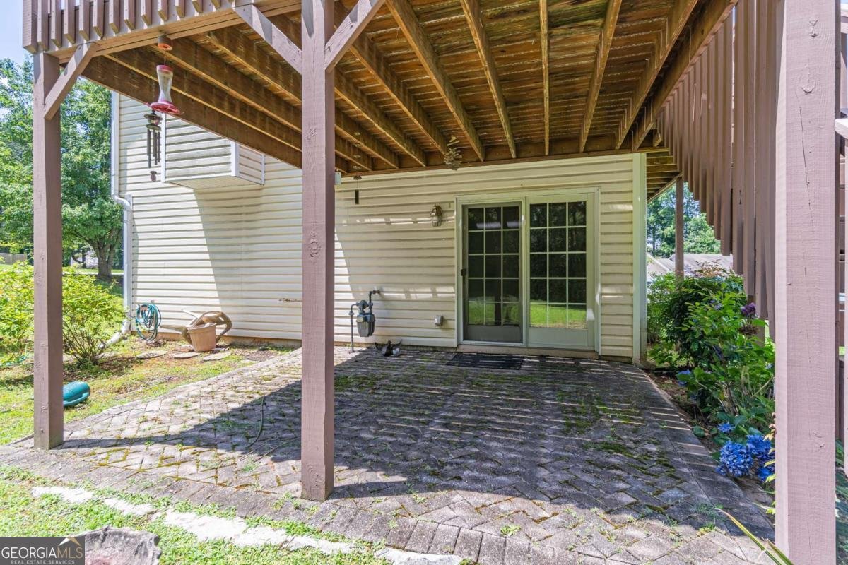2325 Sailor Lane Suwanee - 31