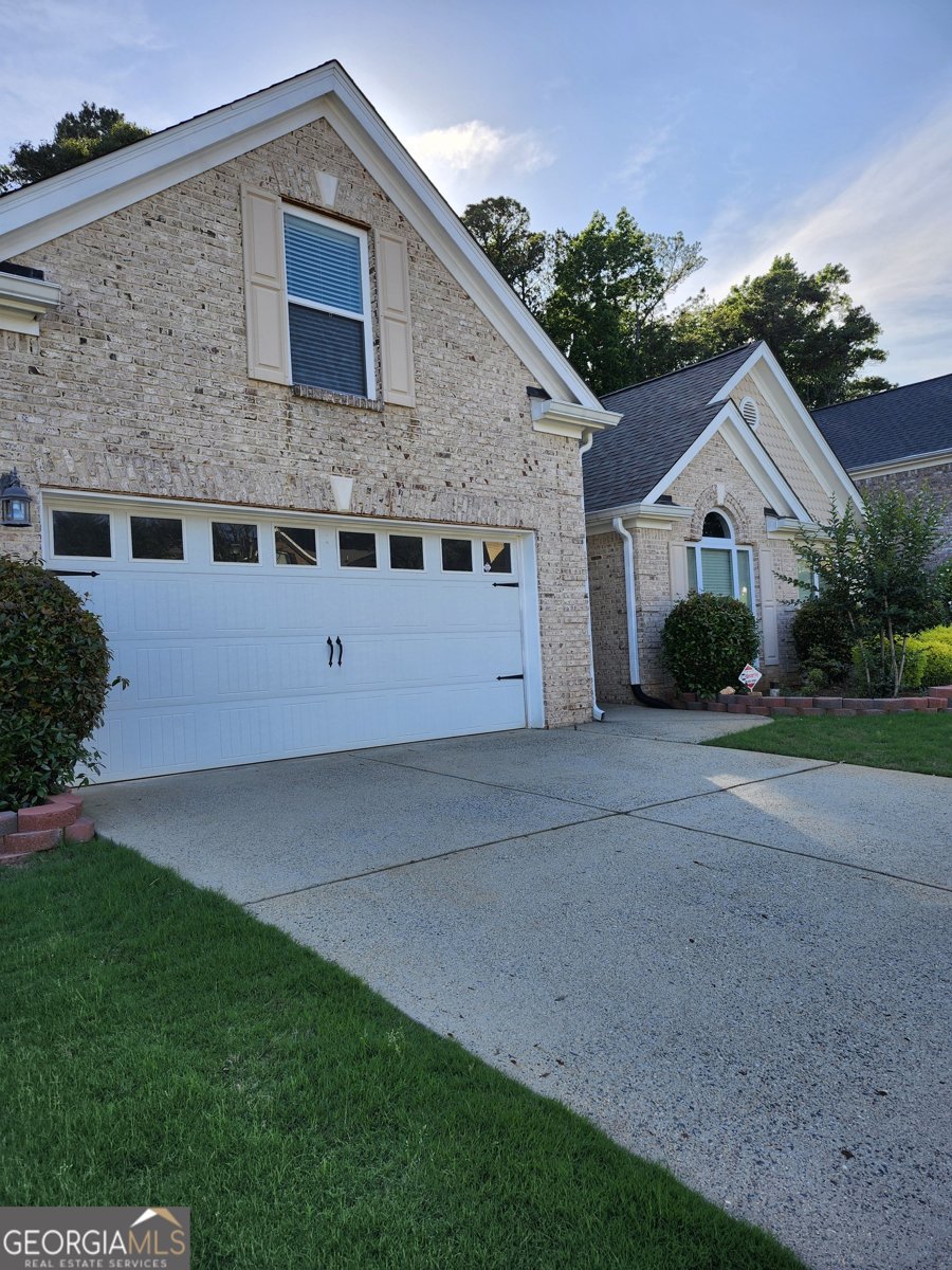 979 Simonton Drive Lawrenceville - 1