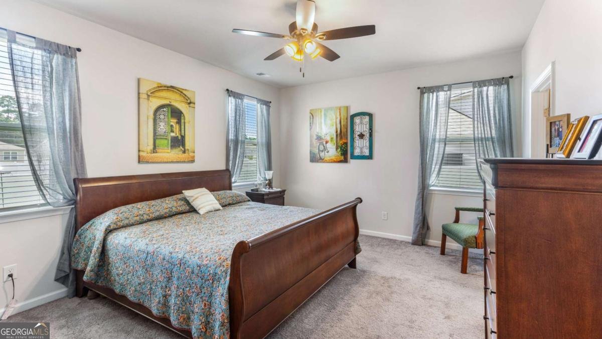 33 Woodford Reserve Drive Pooler - 11