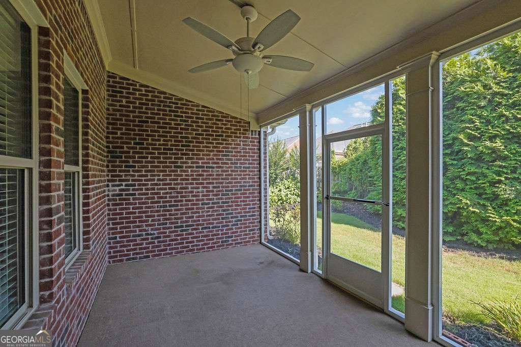 1550 Rolling View Drive Cumming - 35