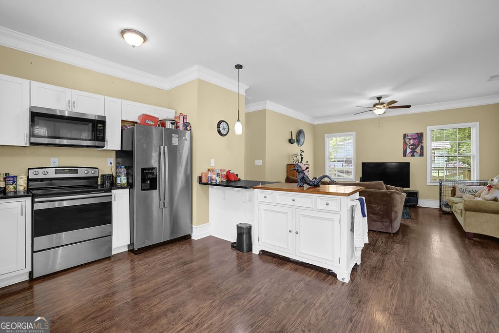 219 1st Street Woodstock - 10