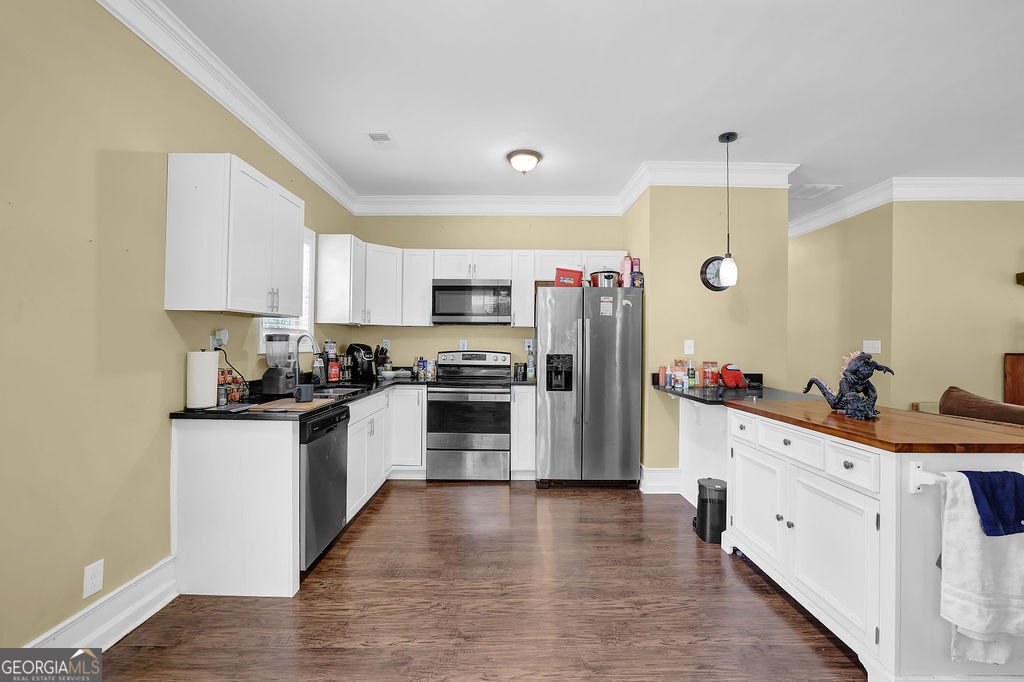 219 1st Street Woodstock - 11