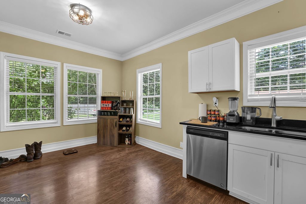 219 1st Street Woodstock - 15