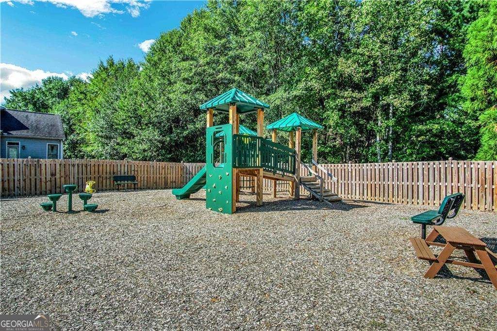 6426 Queens Court Trace Mableton - 63