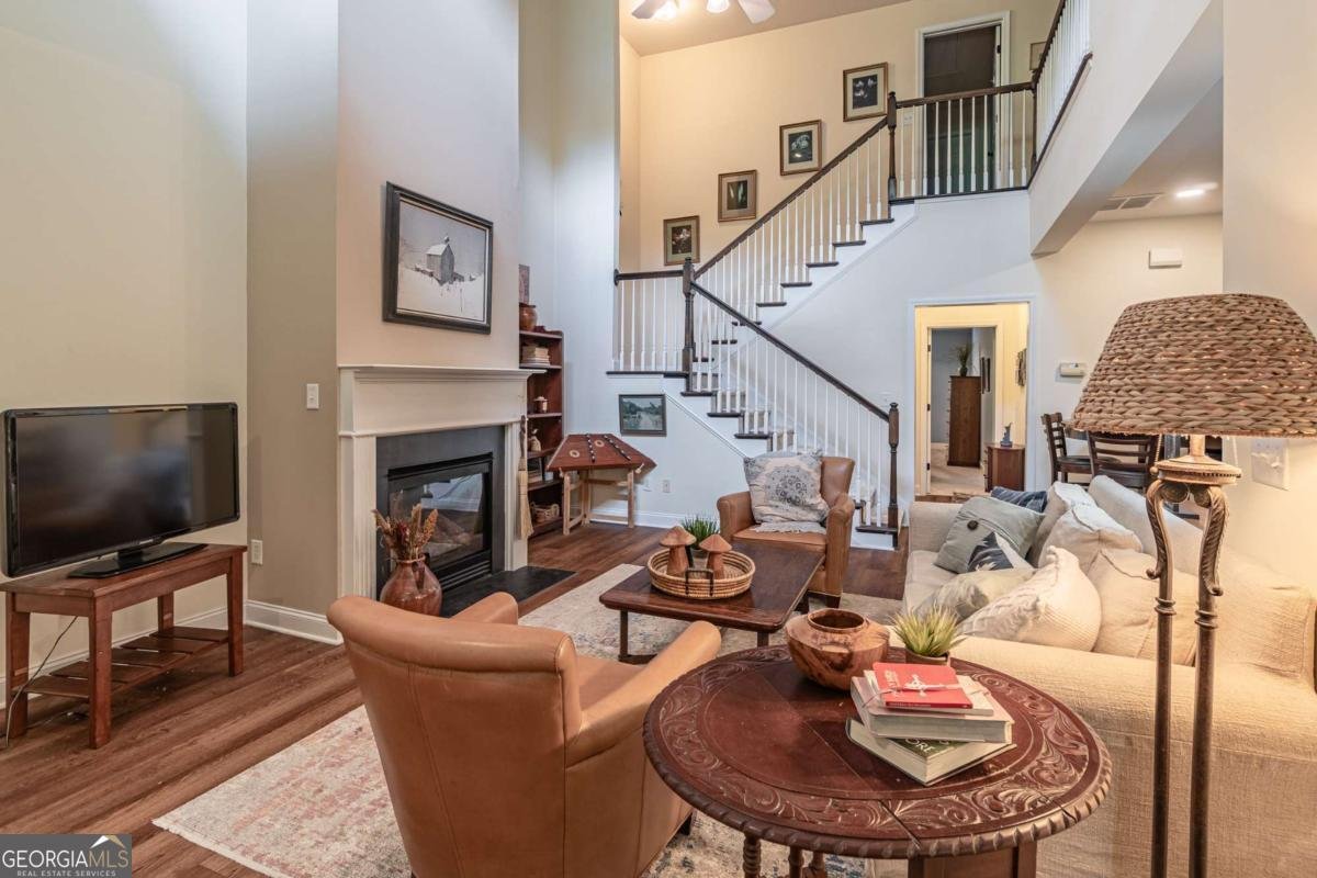 510 Independence Way Roswell - 4
