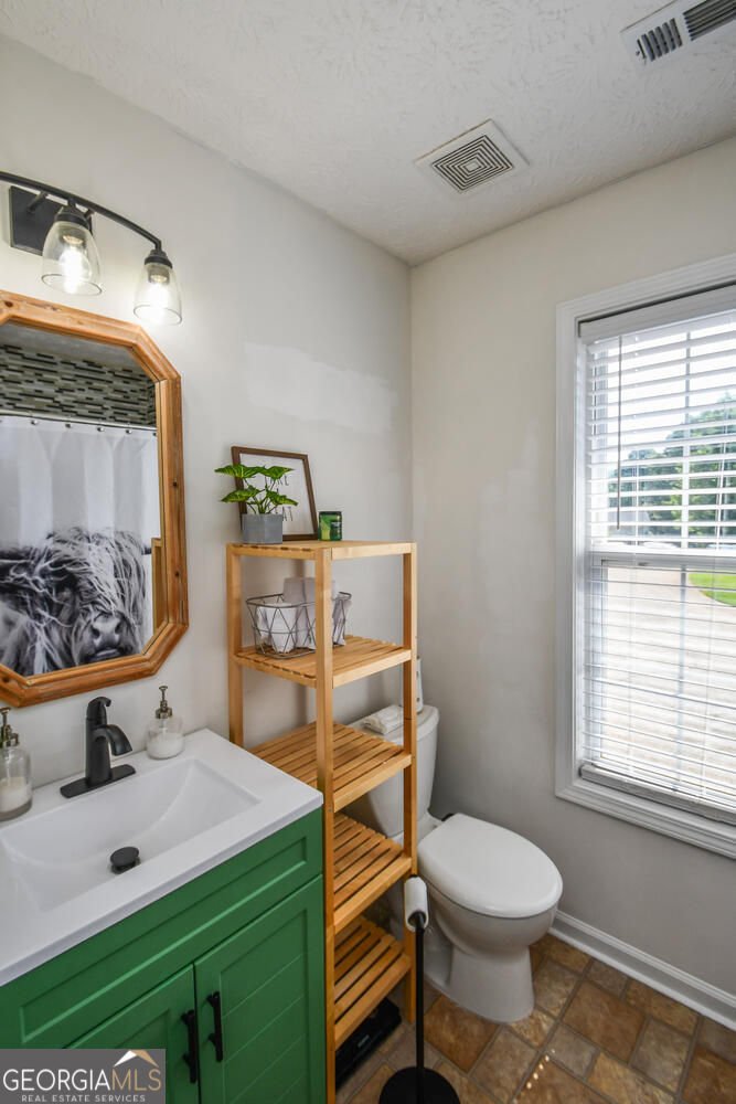 4858 Pine Hill Road Road Gainesville - 23