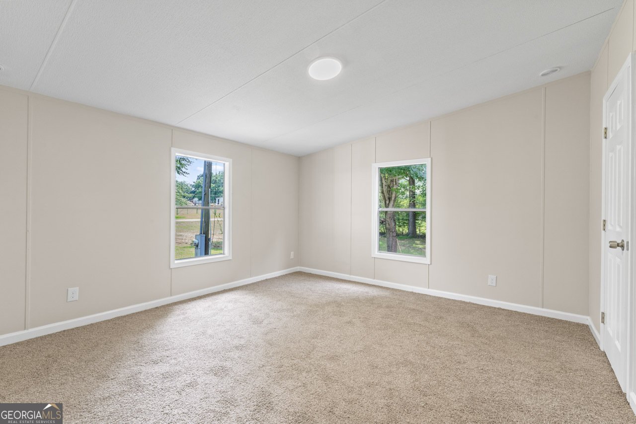 166 James Drive Hampton - 4