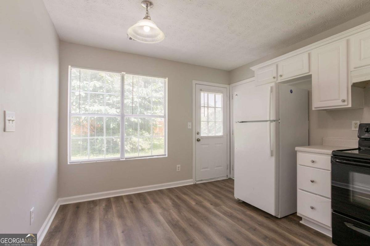 711 Ashley Lane Stone Mountain - 10
