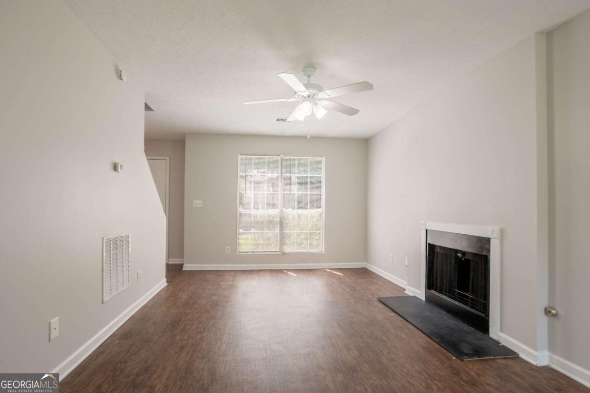 711 Ashley Lane Stone Mountain - 17