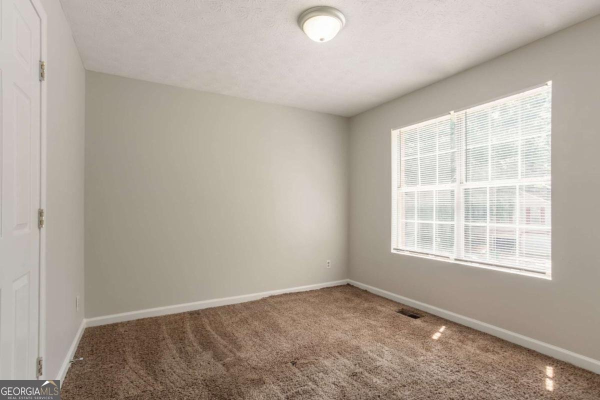 711 Ashley Lane Stone Mountain - 23