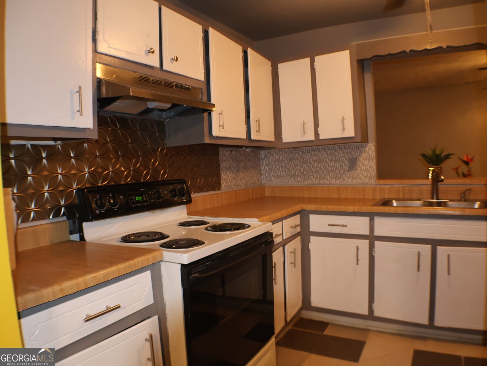 2498 Robinhood Drive Ellenwood - 8