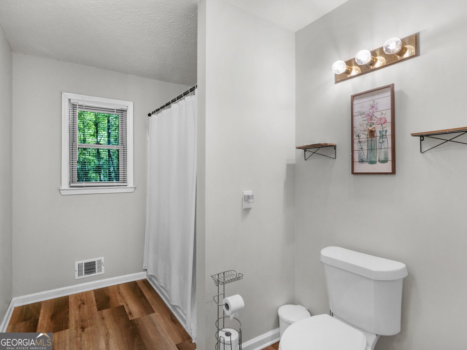 1000 Coan Drive Locust Grove - 31