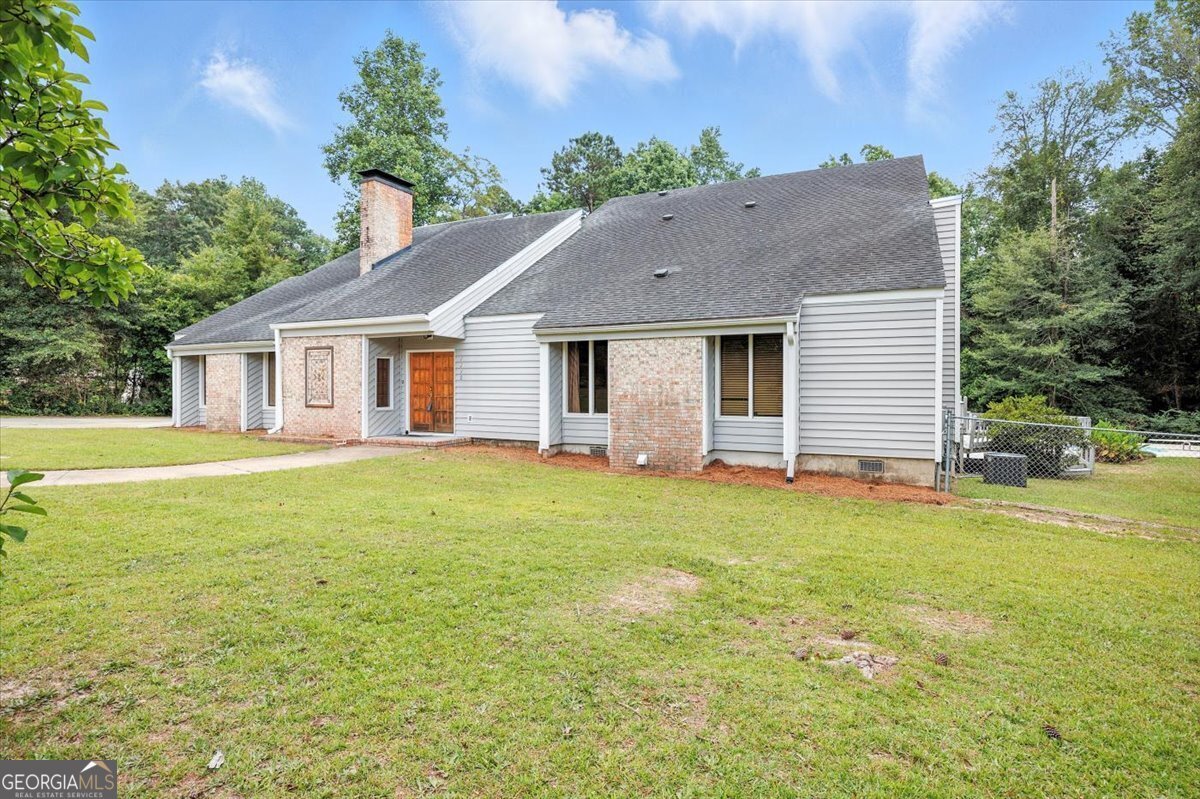 7290 Columbus Road Lizella - 1
