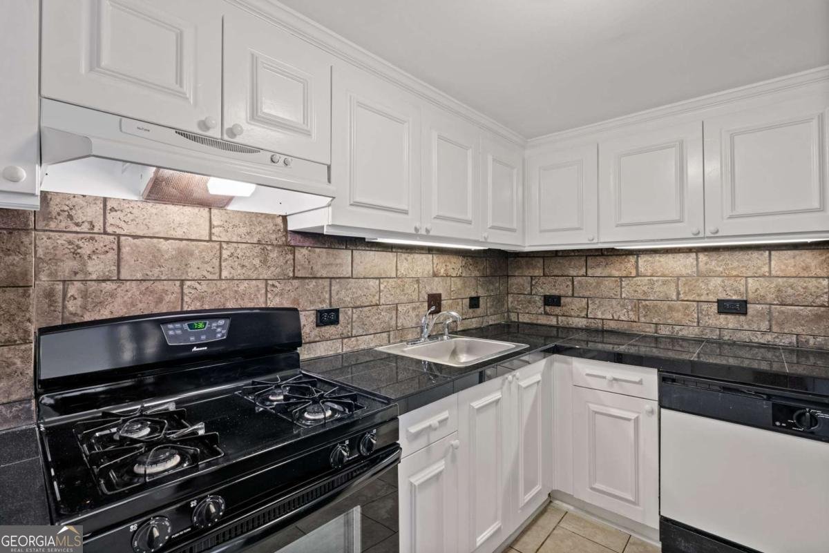 1501 Clairmont Road Decatur - 17