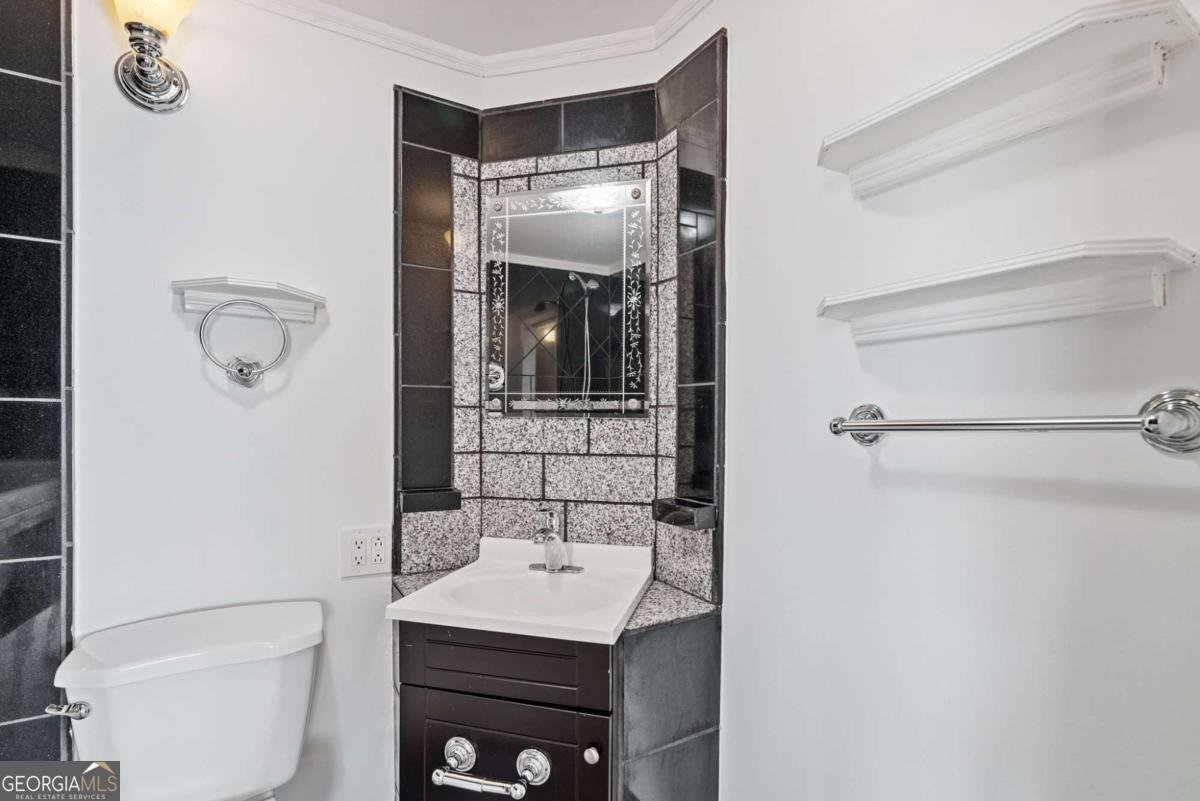 1501 Clairmont Road Decatur - 25