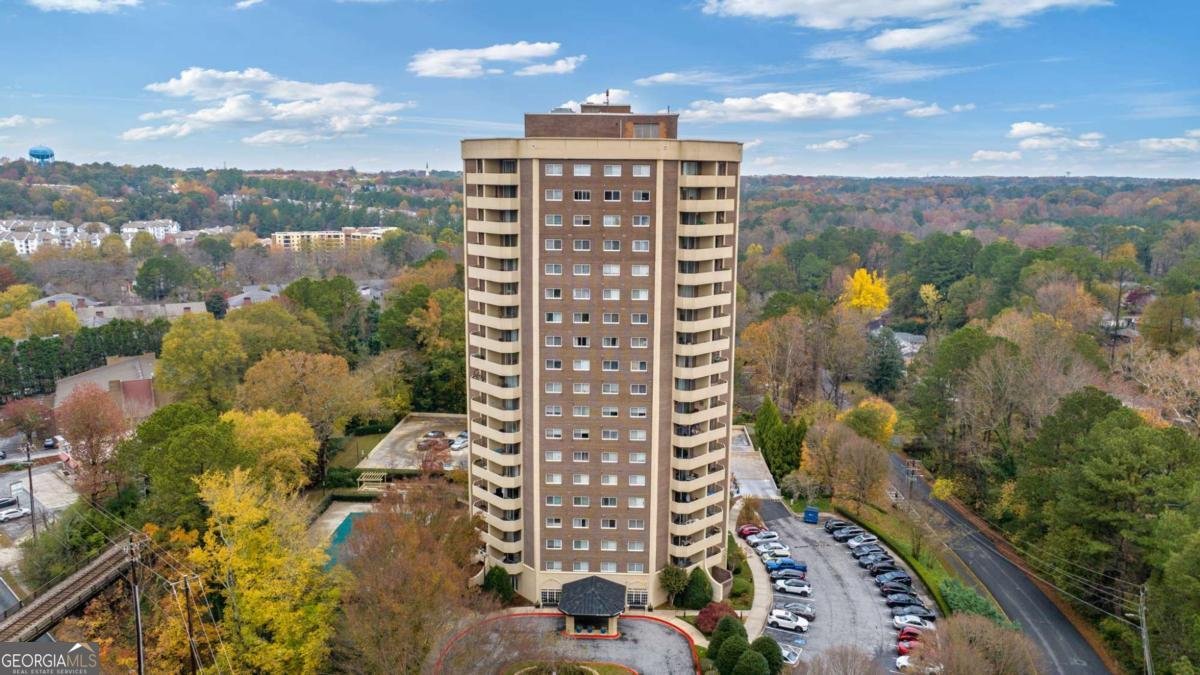 1501 Clairmont Road Decatur - 4