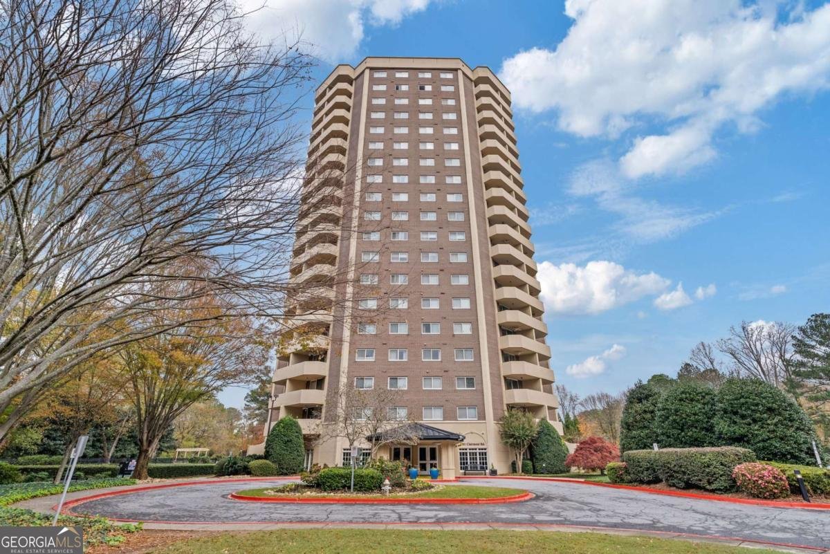 1501 Clairmont Road Decatur - 8