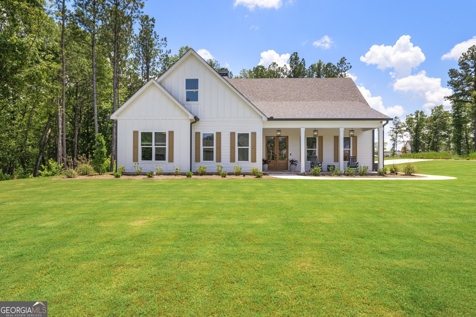 240 Snug Harbor Place Newnan - 1