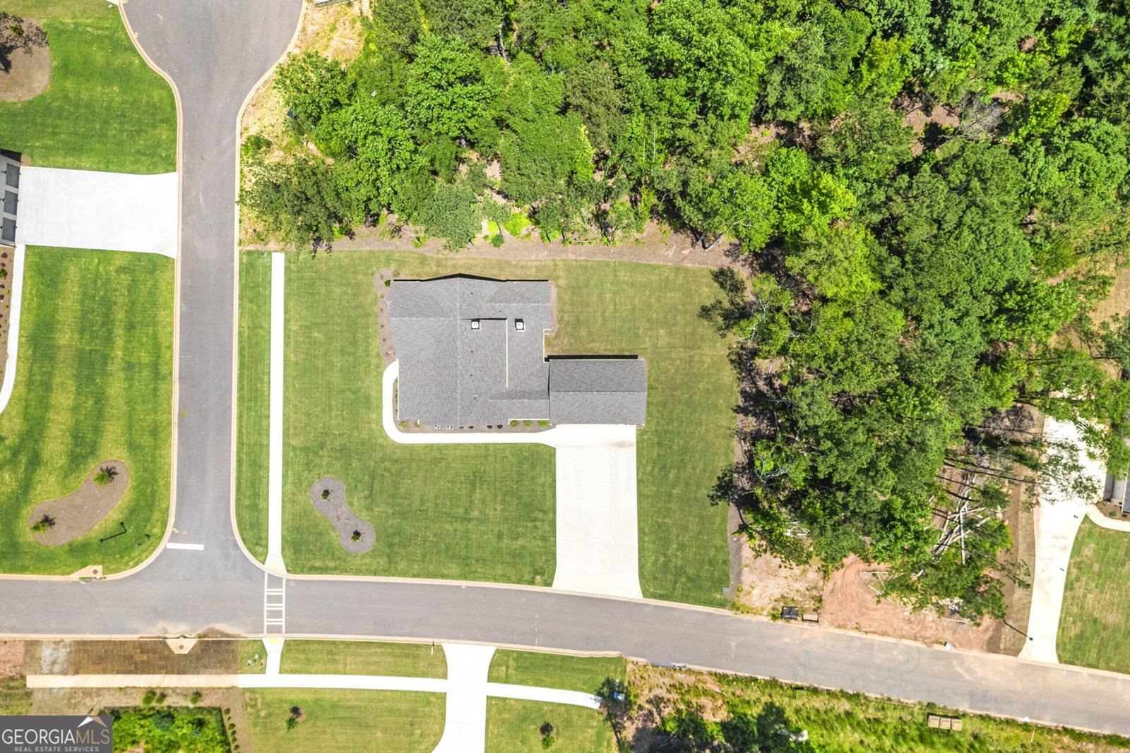 240 Snug Harbor Place Newnan - 2