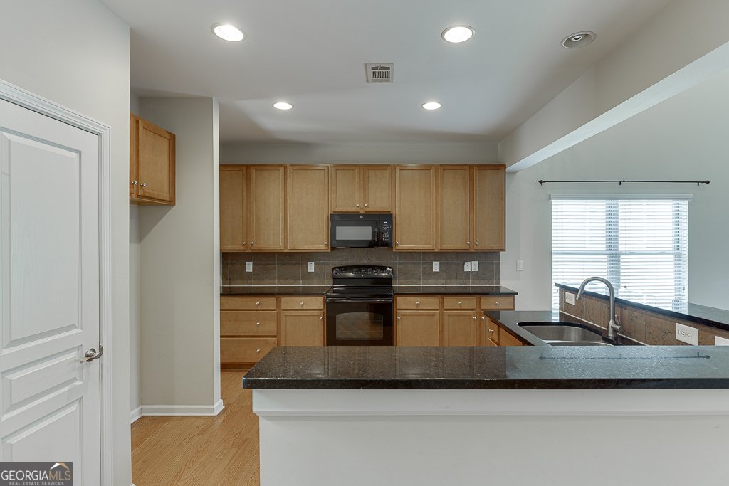 7719 Copper Kettle Way Flowery Branch - 8