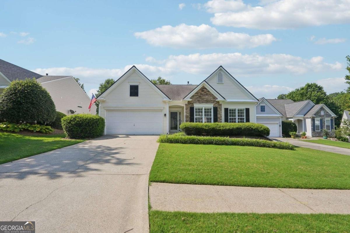 6755 Waveland Drive Cumming - 1