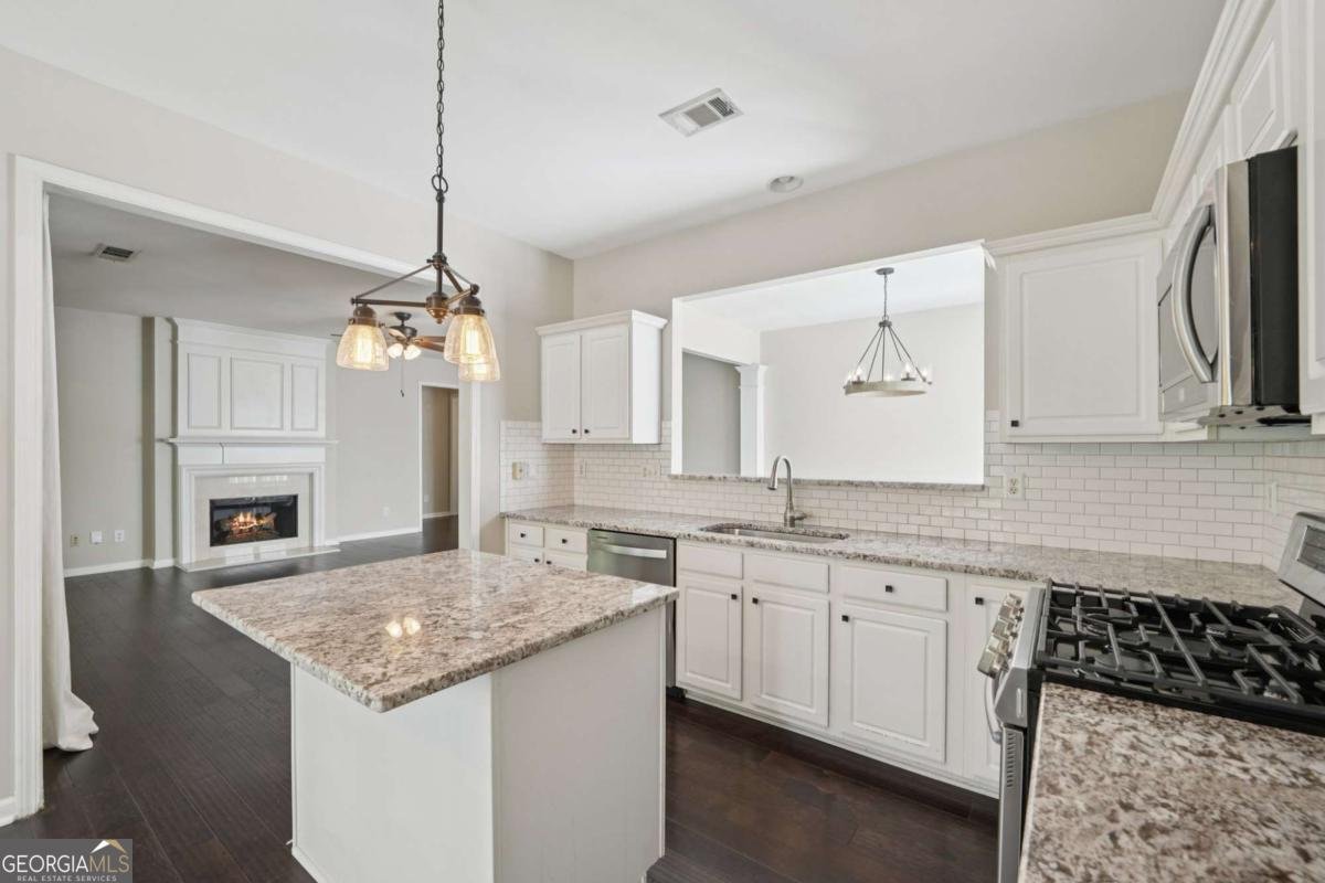 6755 Waveland Drive Cumming - 12