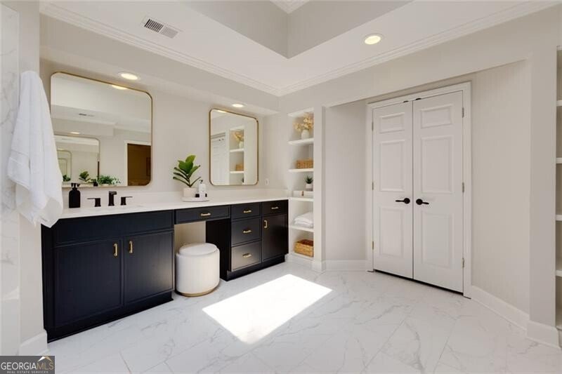 360 Hannaford Drive Roswell - 45