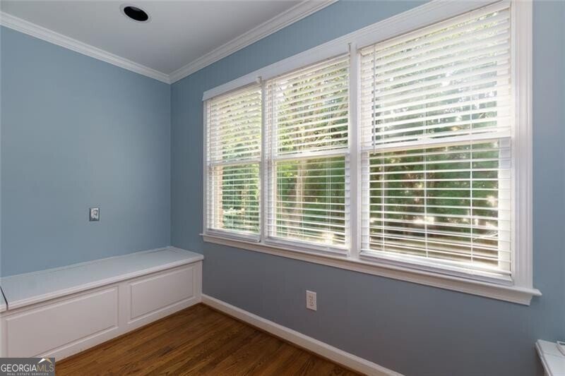 360 Hannaford Drive Roswell - 51