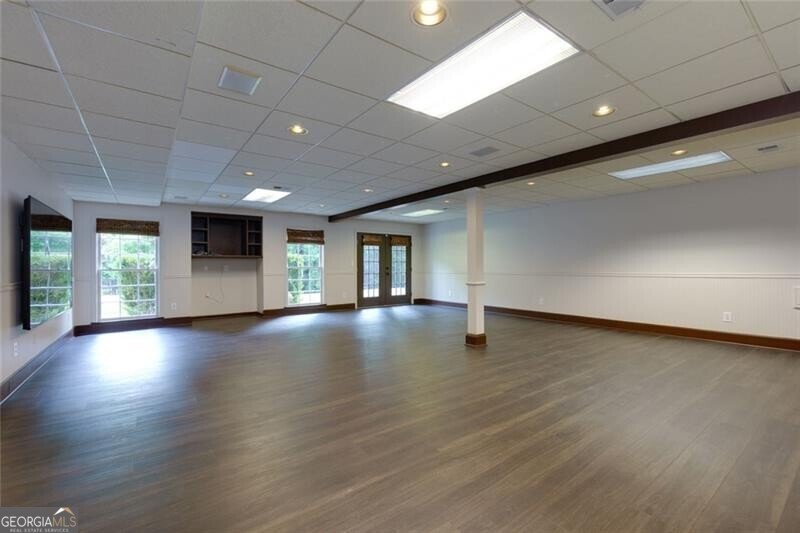360 Hannaford Drive Roswell - 57