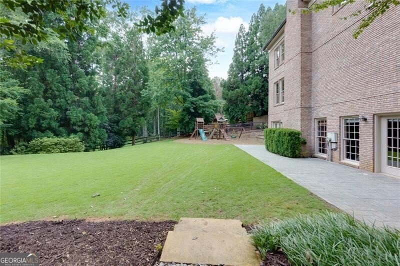 360 Hannaford Drive Roswell - 69