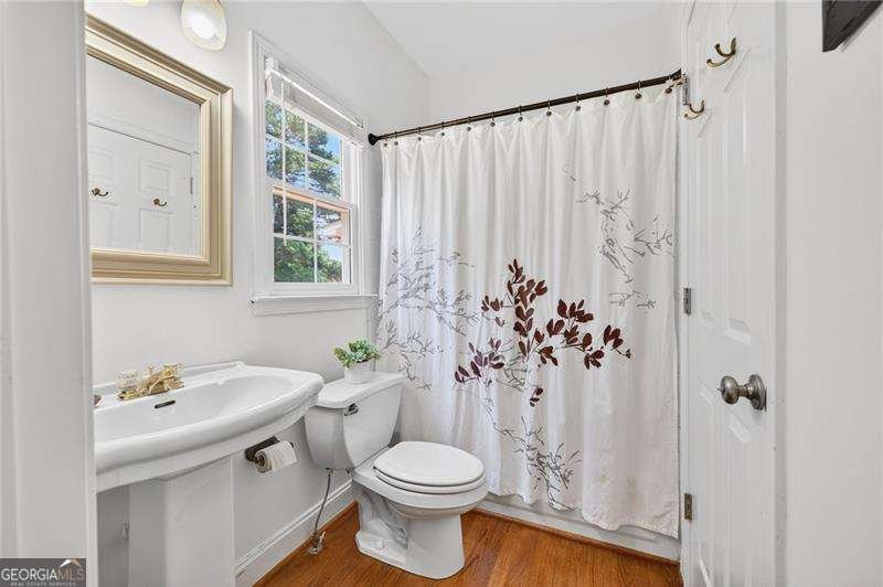 672 Red Sunset Circle Powder Springs - 24
