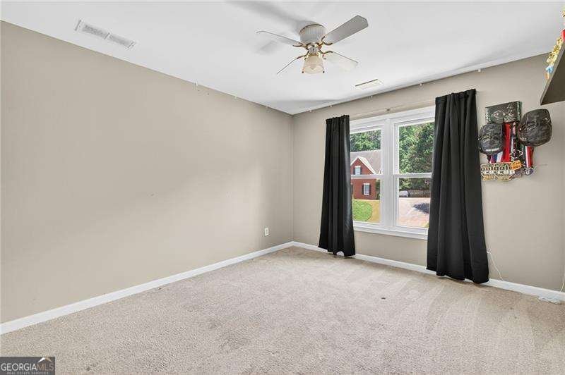 672 Red Sunset Circle Powder Springs - 32