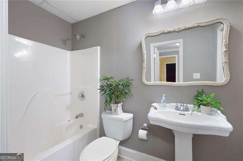 672 Red Sunset Circle Powder Springs - 43