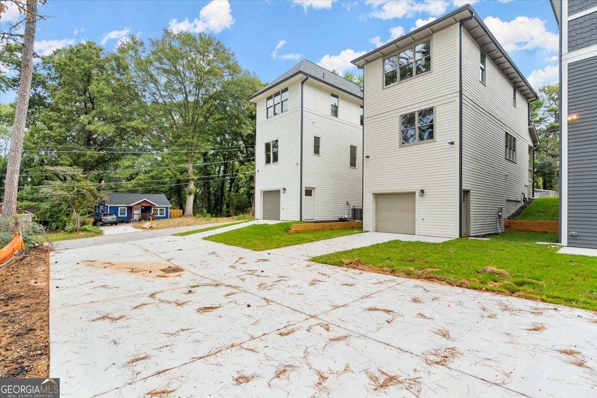 1695 Thomas Street Decatur - 38