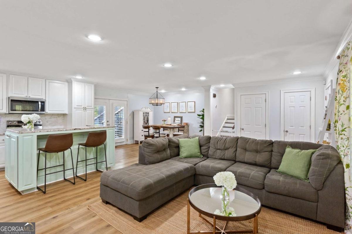 2416 Elmwood Circle Atlanta - 11