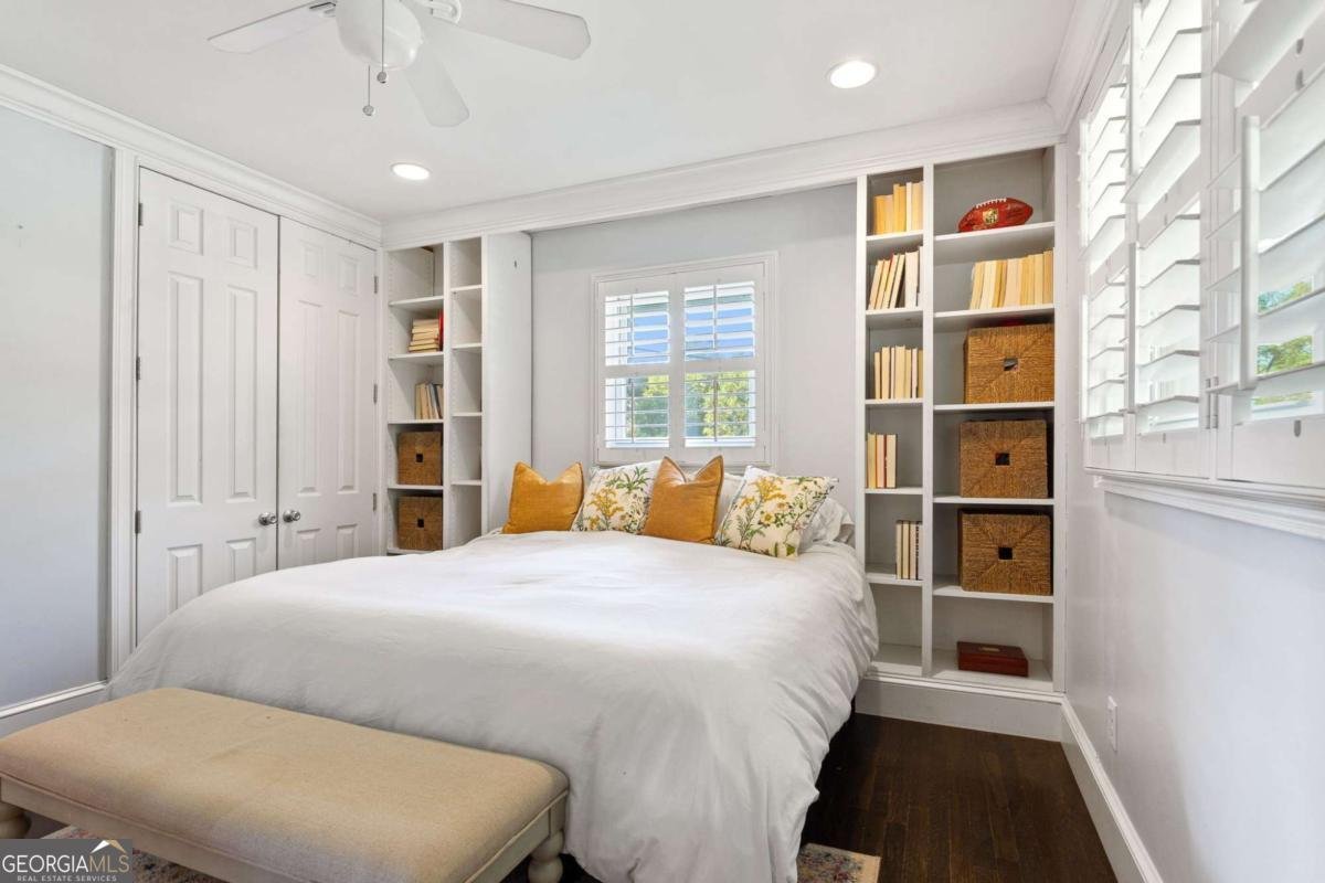 2416 Elmwood Circle Atlanta - 19