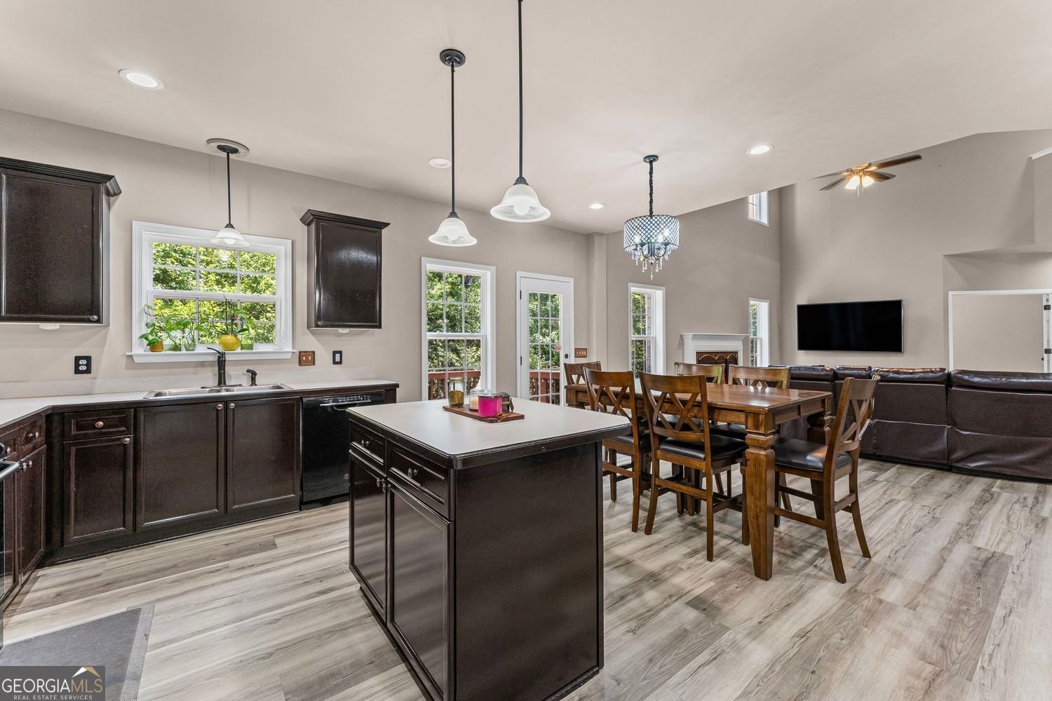 7090 River Island Circle Buford - 15