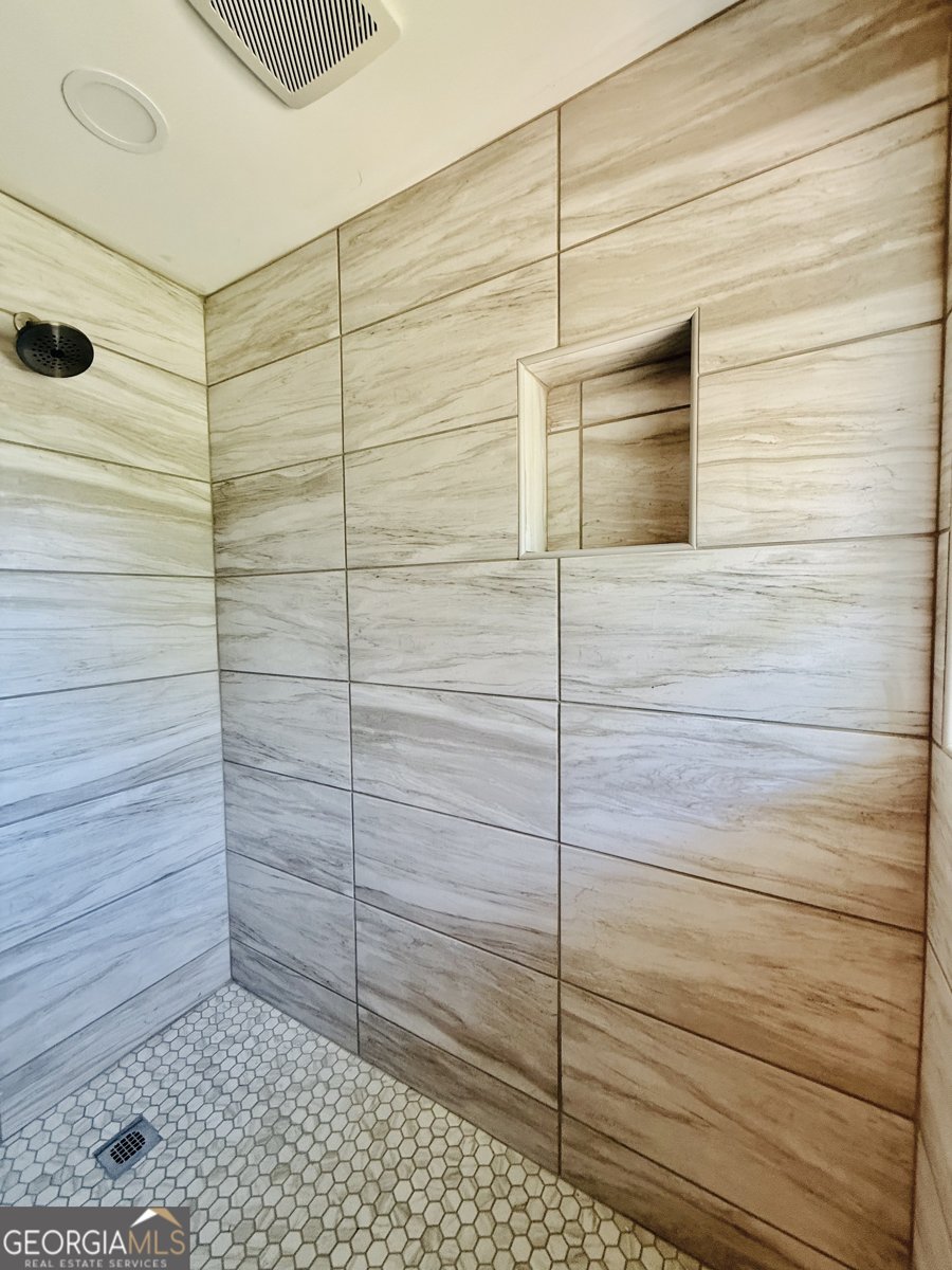 708 Houston Lake Boulevard Centerville - 31