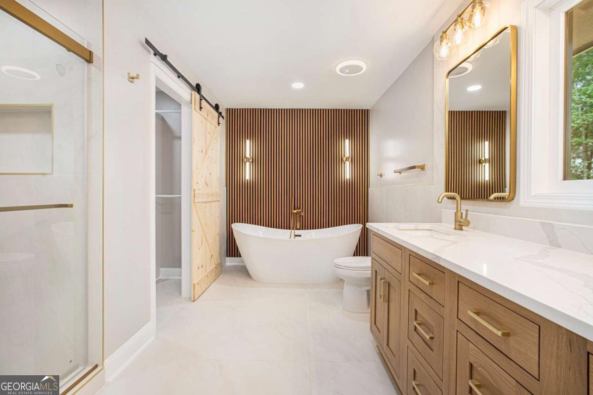 9025 Huntcliff Trace Atlanta - 24