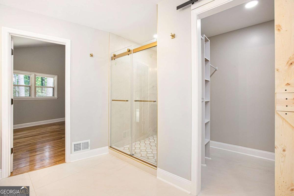 9025 Huntcliff Trace Atlanta - 25