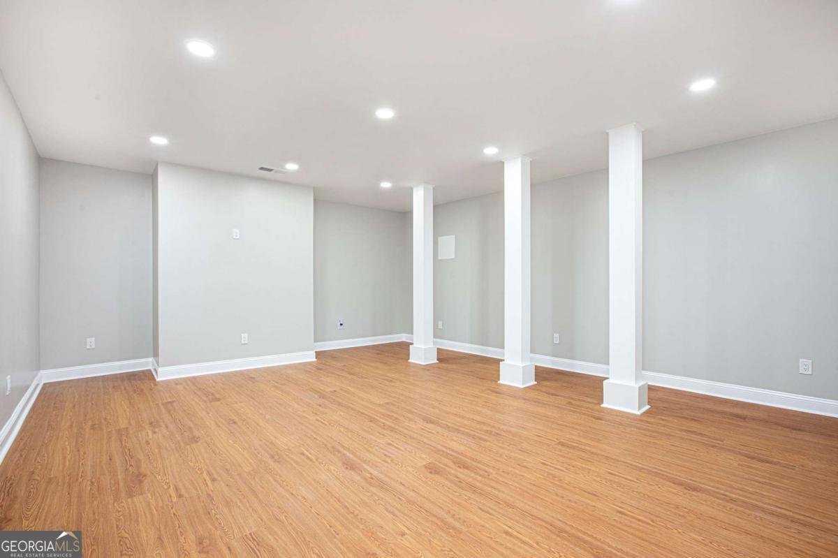 9025 Huntcliff Trace Atlanta - 31