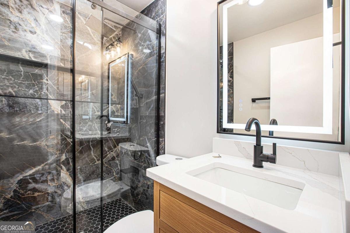 9025 Huntcliff Trace Atlanta - 32