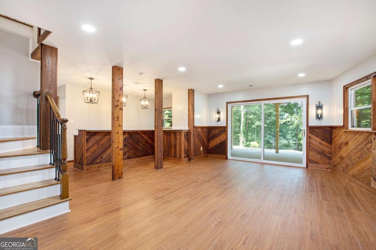 9025 Huntcliff Trace Atlanta - 33