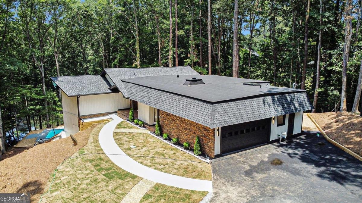 9025 Huntcliff Trace Atlanta - 43