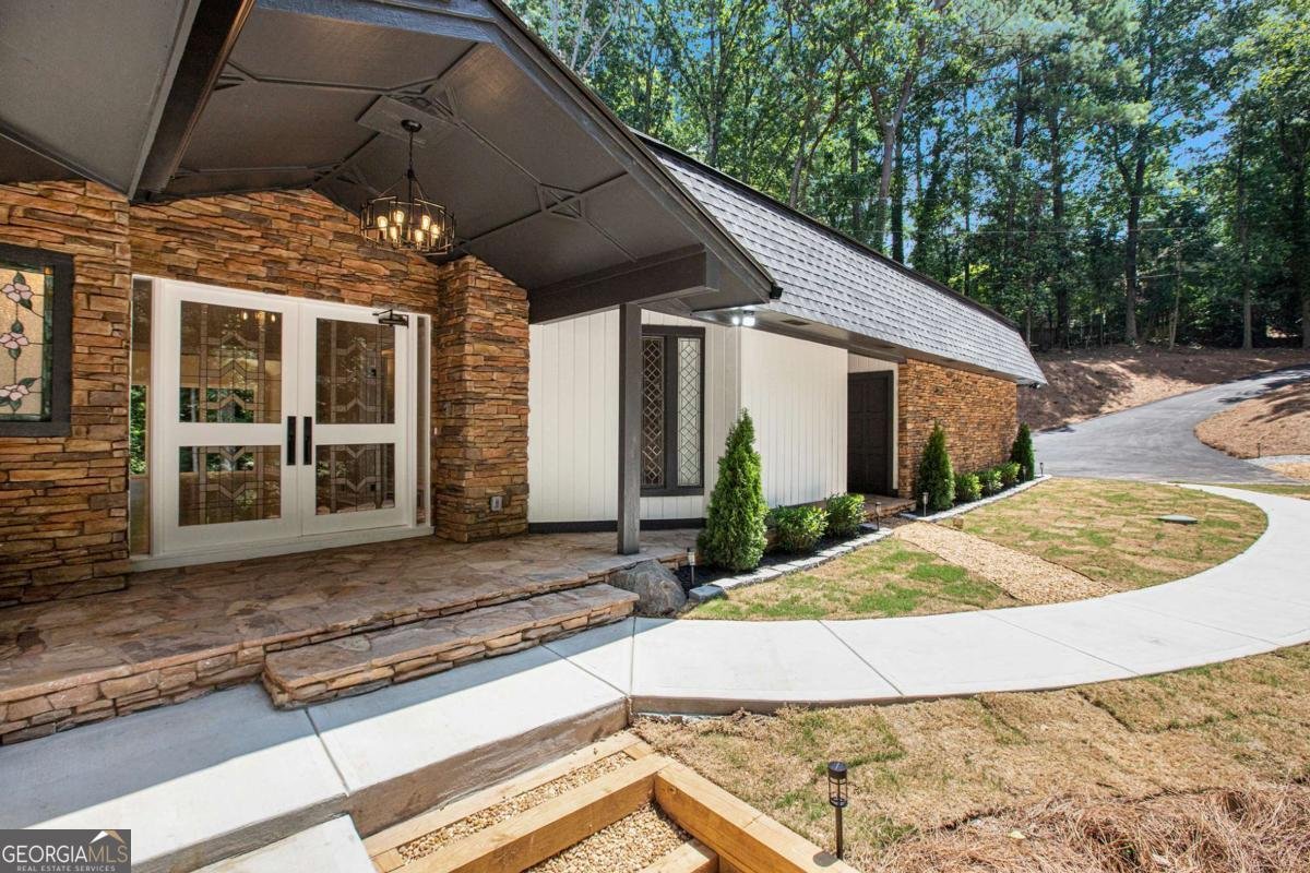 9025 Huntcliff Trace Atlanta - 6
