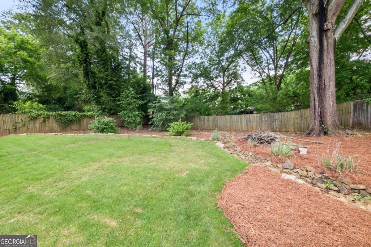 1895 Flat Shoals Road Atlanta - 28