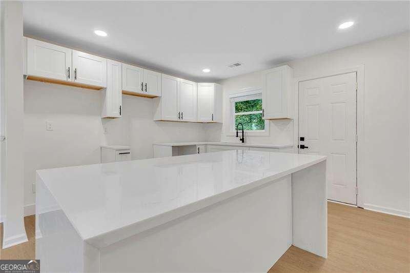 1769 Austin Road Decatur - 28