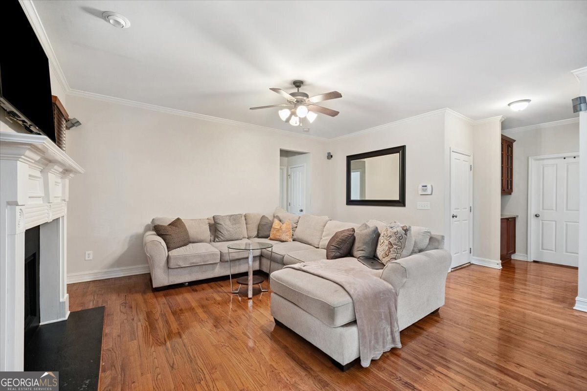 6086 Kingston Drive Douglasville - 18